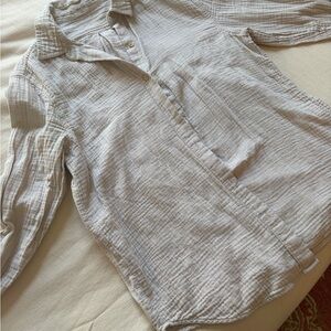 Aritzia Lightweight Gauze Button-Up Shirt in Soft Beige